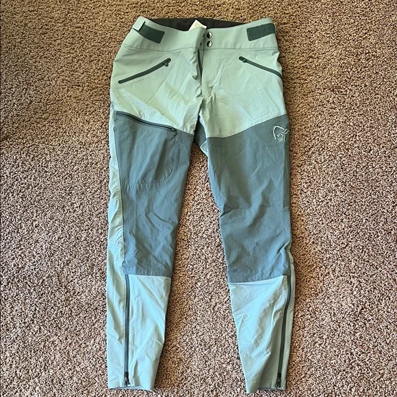 Norrøna Two-Tone Hiking Pants - Picture 5 of 7